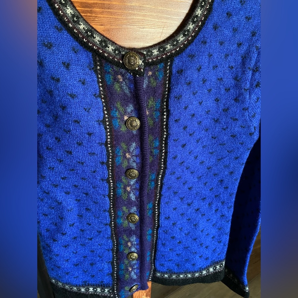Vintage Floral Wool Cardigan‎ - Picture 2 of 4